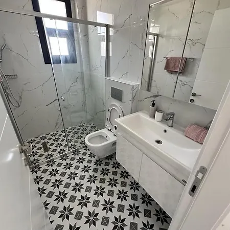 Marcellus Apartment *